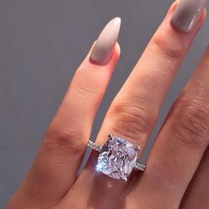 💍NEW 8 CARAT CUSHION CUT SOLITAIRE DIAMOND RING💍